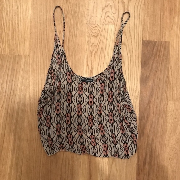 Brandy Melville Jacqueline Crop Tank Top in Aztec - Picture 2 of 5